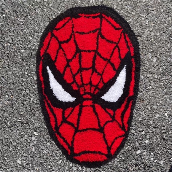 Amazing Spider-Man handcrafted Rug - Picture 3 of 3